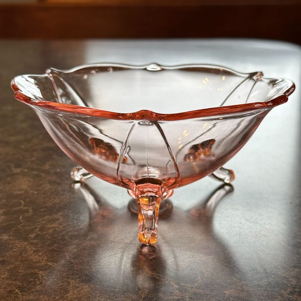 Rare Vintage Pink Depression Lancaster Jubilee 3 Footed bowl 3"H x‎ 6.25”W - Picture 3 of 6